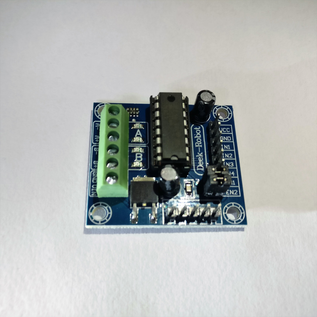 Moottorinohjausmoduuli L293D